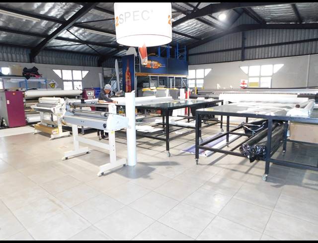 640M² WORKSHOP FOR SALE IN KENSINGTON B